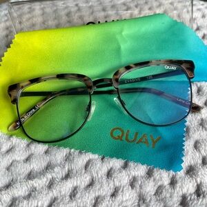 Authentic Quay Australia Evasive Blue Light Glasses